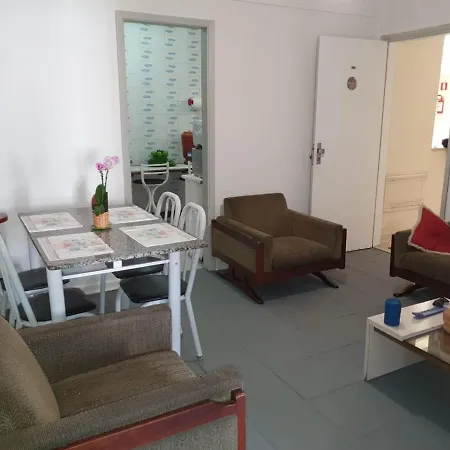 Apartamento Praia da Enseada Guarujá Localização Ótima-3